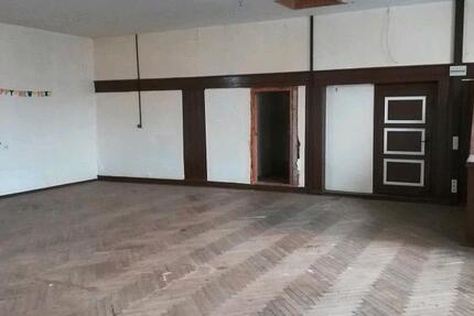 Haus Südharz - 15 Zimmer, 350 m&sup2;, 45.000&euro; | Angebot:26279765