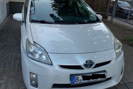 Toyota Prius 250.000 km 7.350 &euro; Berlin 13583