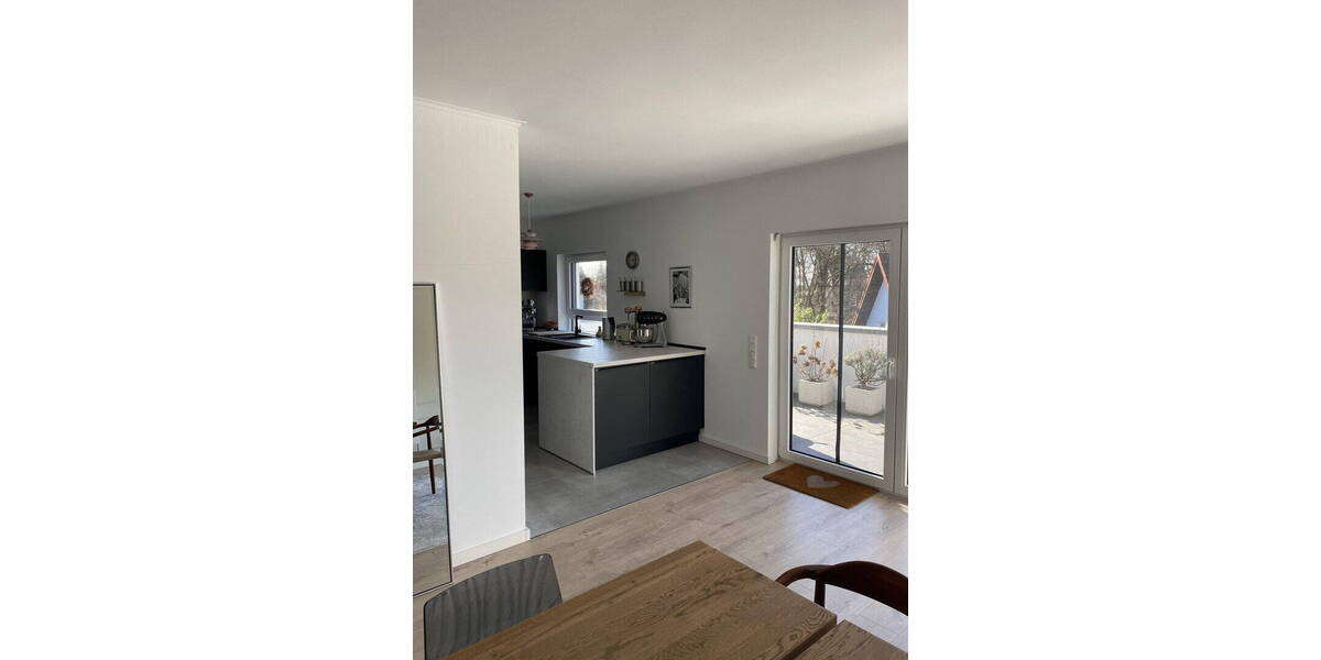 Etagenwohnung Porta Westfalica Hausberge - 5 Zimmer, 135 m&sup2;, 1.490&euro; | Angebot:26016202