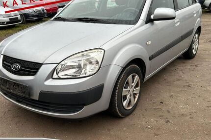 Kia Rio 59.749 km 3.585 &euro; Achern 77855