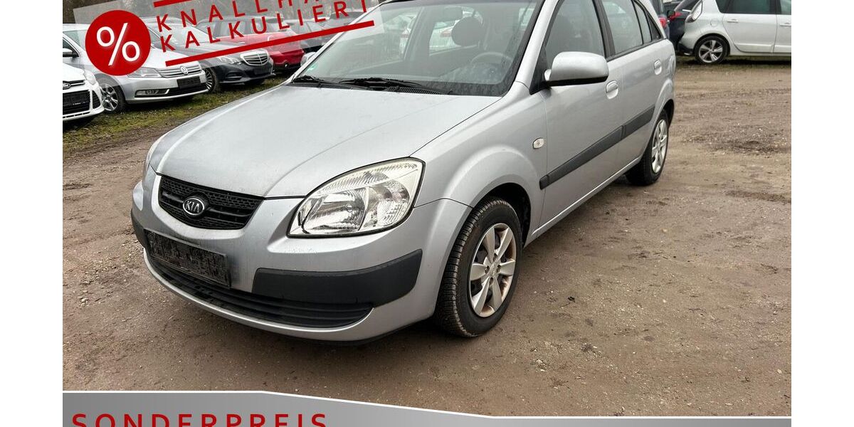 Kia Rio 59.749 km 3.585 &euro; Achern 77855