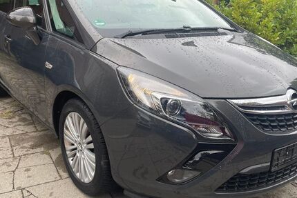 Opel Zafira 127.000 km 8.290 € Hamburg 22297