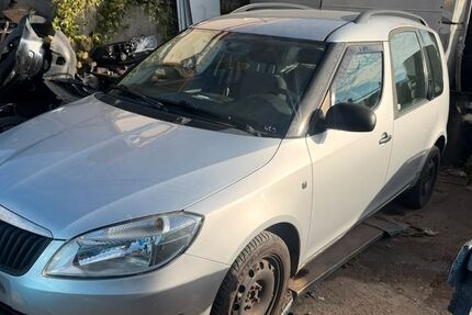 Skoda Roomster 135.000 km 2.000 &euro; Jena 07751