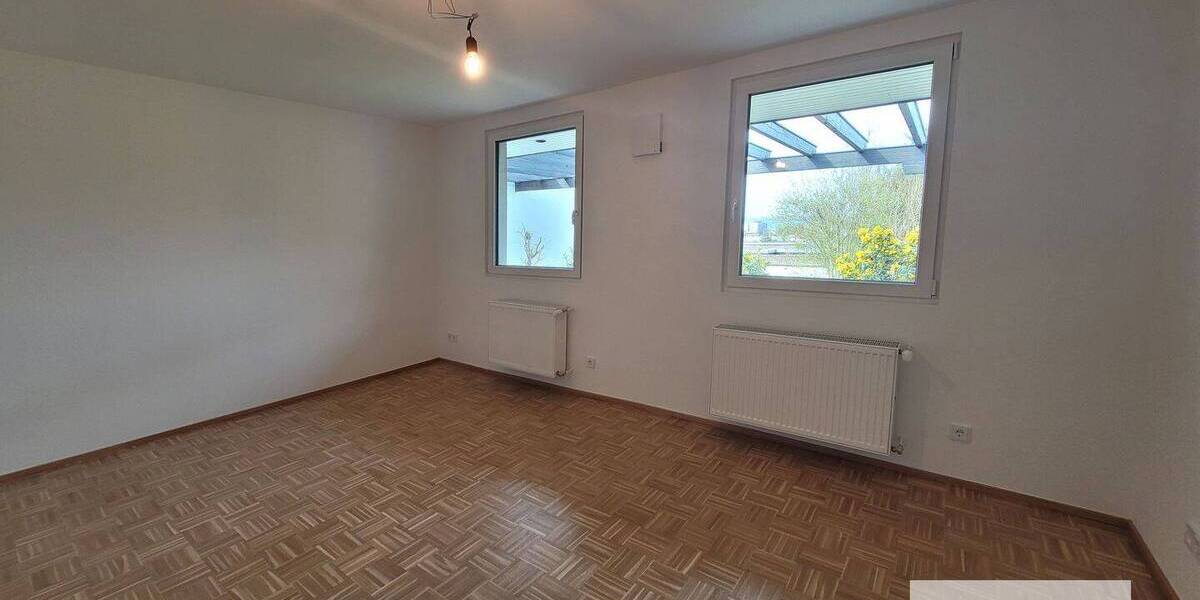 Etagenwohnung Würzburg Lindleinsmühle - 4 Zimmer, 170 m&sup2;, 2.500&euro; | Angebot:26343936