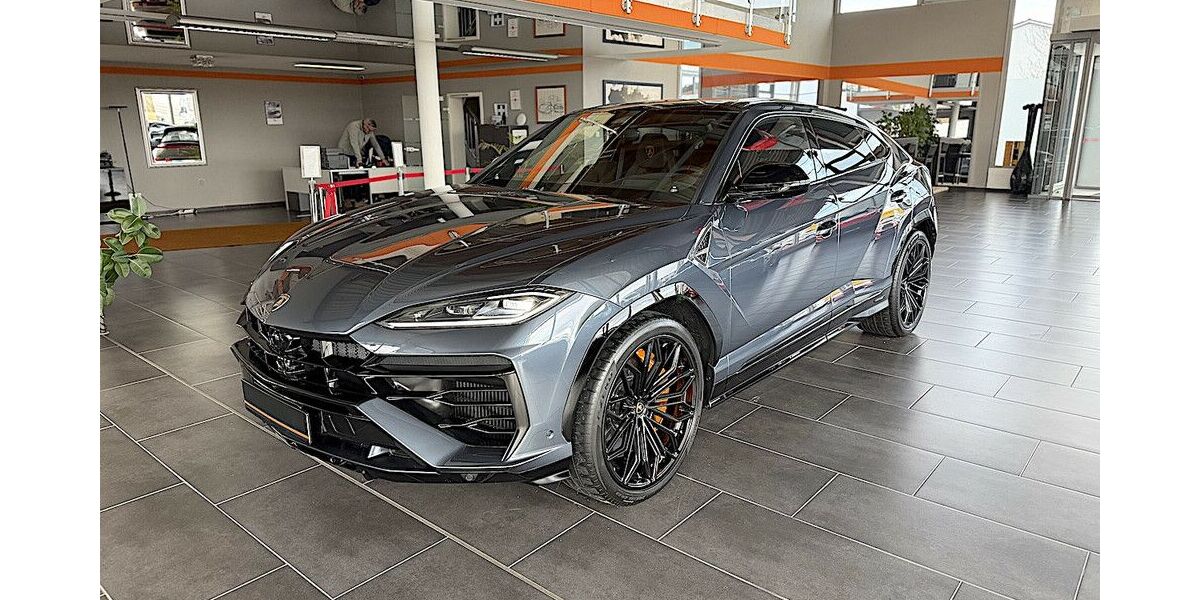 Lamborghini Urus 6.500 km 369.900 &euro; Egling 82544