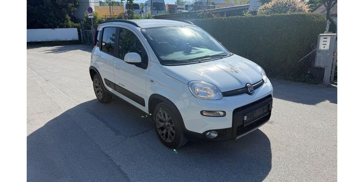 Fiat Panda 118.577 km 7.990 &euro; Rosenheim 83026