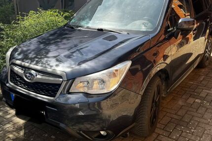 Subaru Forester 118.000 km 16.100 &euro; Grabfeld 98631