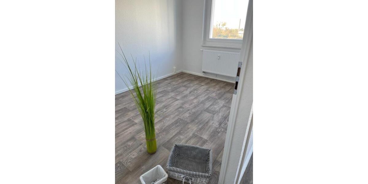 Erdgeschoßwohnung Zerbst (Anhalt) - 3 Zimmer, 55 m&sup2;, 327&euro; | Angebot:18547963