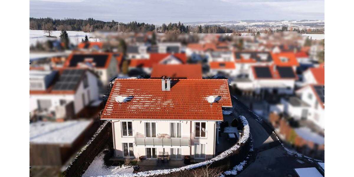 Haus zum Kaufen in Kempten (Allgäu) 1.249.000 € 292 m² 10 zimmer