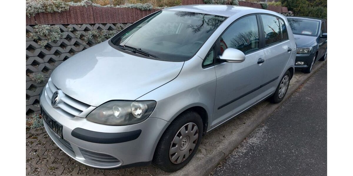 VW Golf 95.590 km 4.750 &euro; Ilmenau 98693