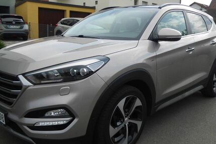 Hyundai TUCSON 148.000 km 13.490 &euro; Kirchheim unter Teck 73230