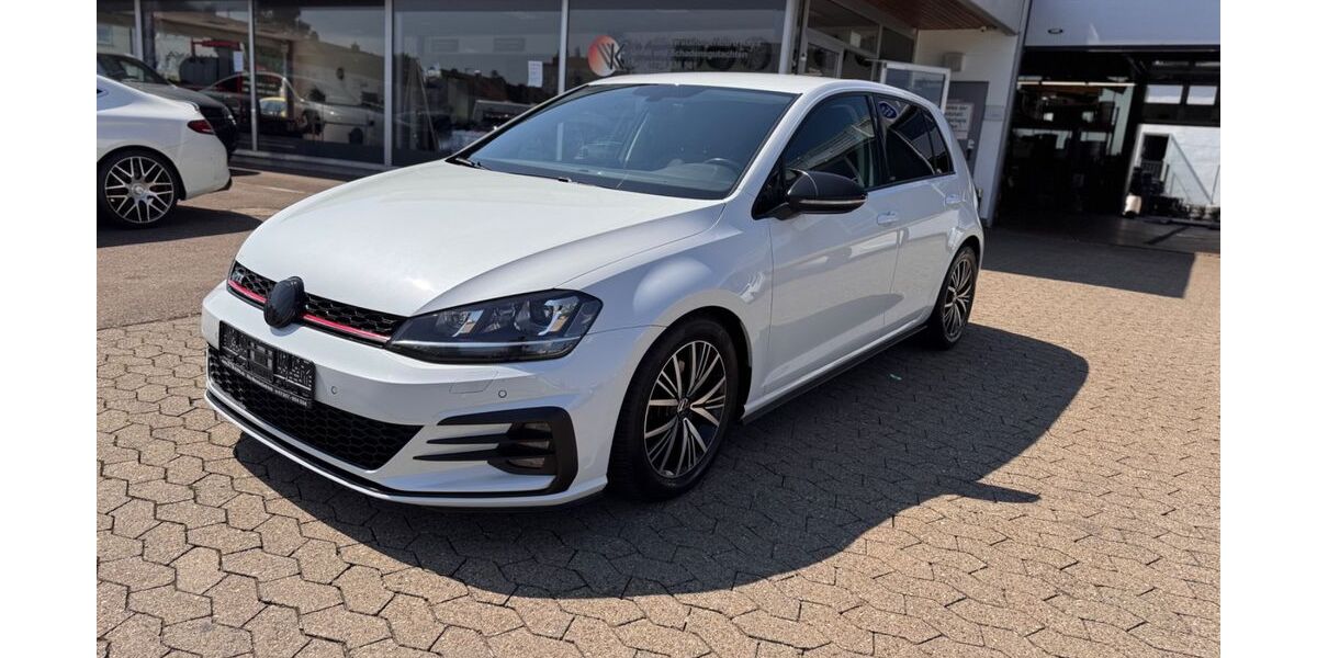 VW Golf 105.000 km 15.999 &euro; Senden 89250