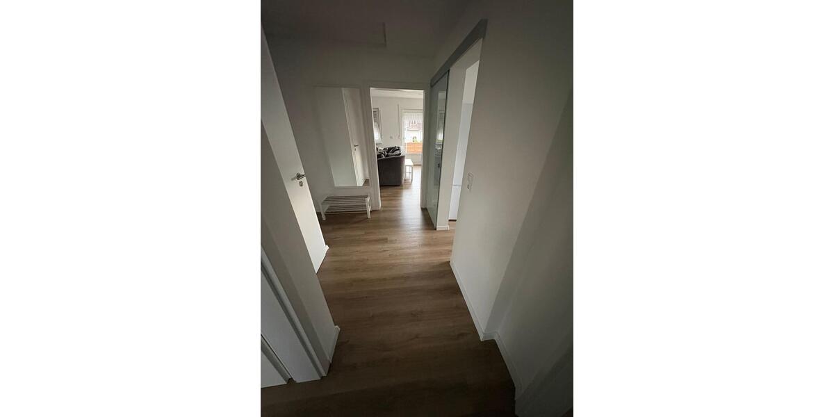 Etagenwohnung Rotenburg an der Fulda - 3 Zimmer, 80 m&sup2;, 900&euro; | Angebot:26705416