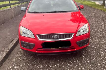 Ford Focus 212.256 km 600 &euro; Nauort 56237