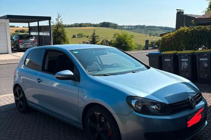 VW Golf 107.200 km 6.500 &euro; Friedewald 36289