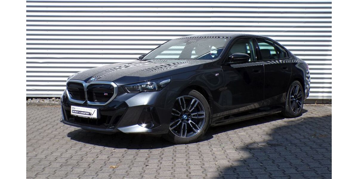 BMW i5 36.711 km 65.985 &euro; Bietigheim-Bissingen 74321