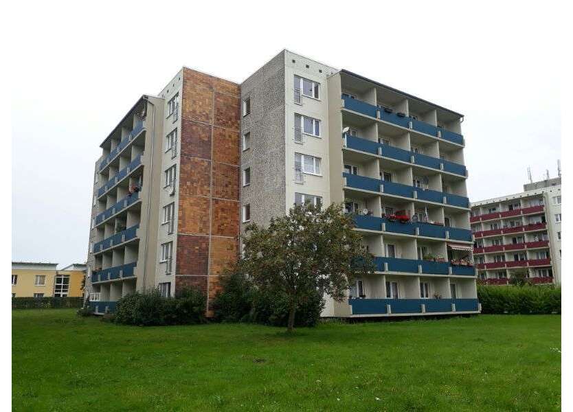 Wohnung zum Mieten in Stralsund 222,53 € 29.67 m²