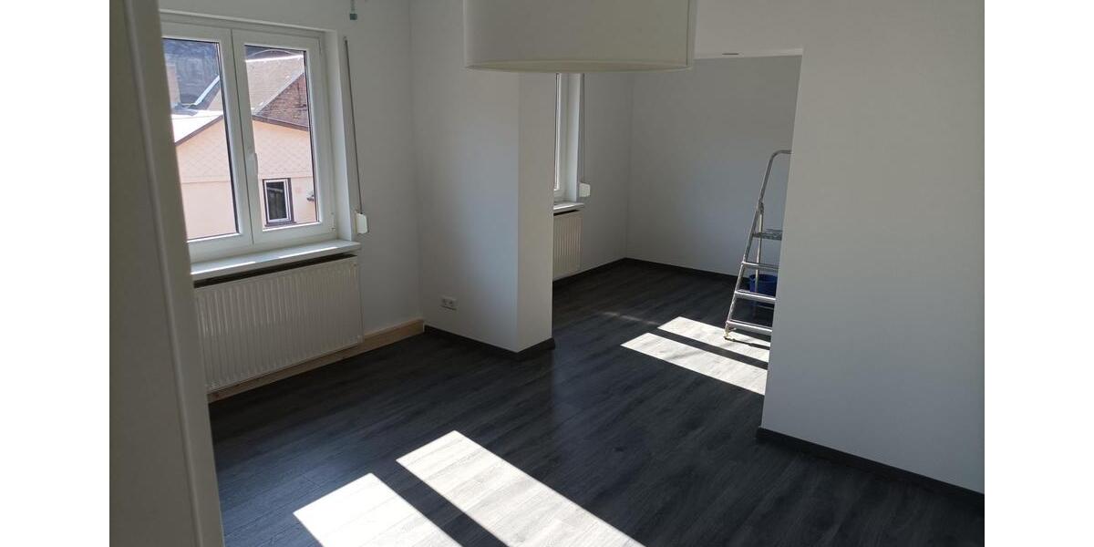 Etagenwohnung Zella-Mehlis Mehlis - 4 Zimmer, 100 m&sup2;, 800&euro; | Angebot:26340938