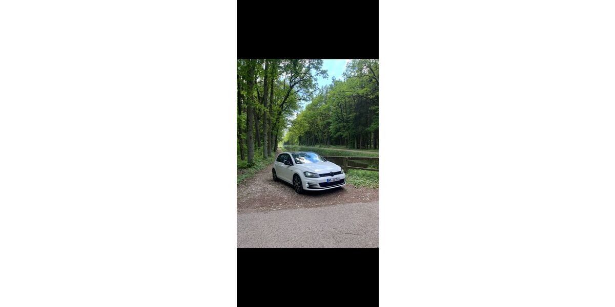 VW Golf 175.580 km 15.000 &euro; Berching 92334