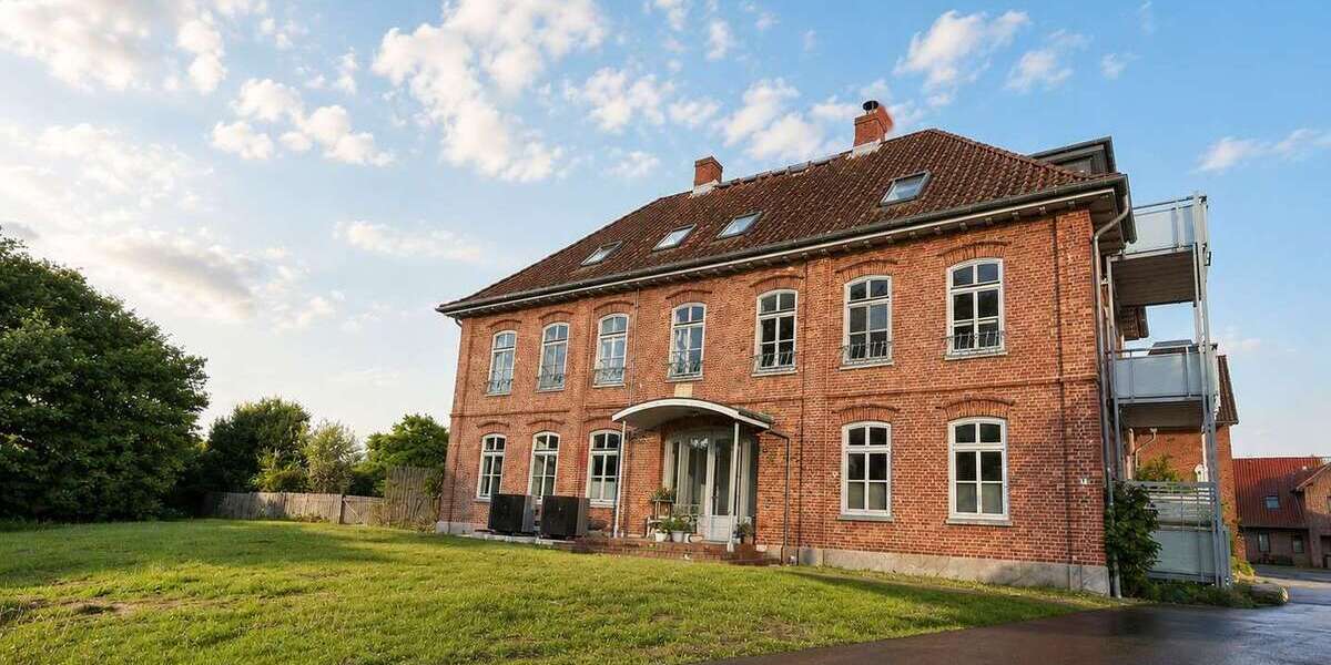 Etagenwohnung Hamberge Sandhof - 5 Zimmer, 137 m&sup2;, 1.576&euro; | Angebot:26807976
