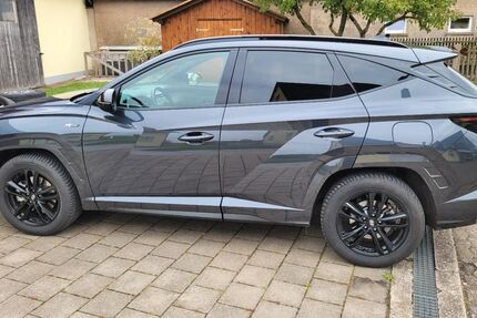 Hyundai TUCSON 28.000 km 32.950 € Colmberg 91598