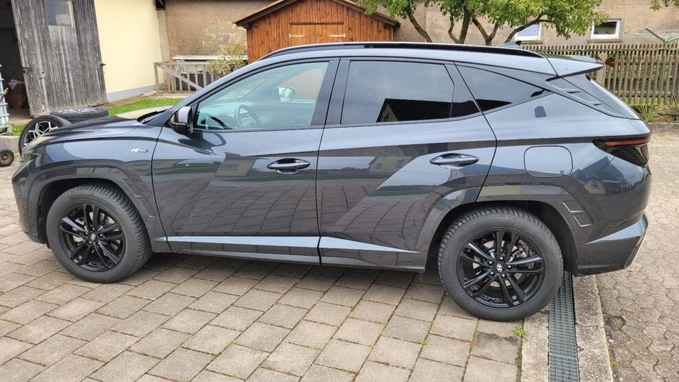 Hyundai TUCSON 28.000 km 32.950 € Colmberg 91598