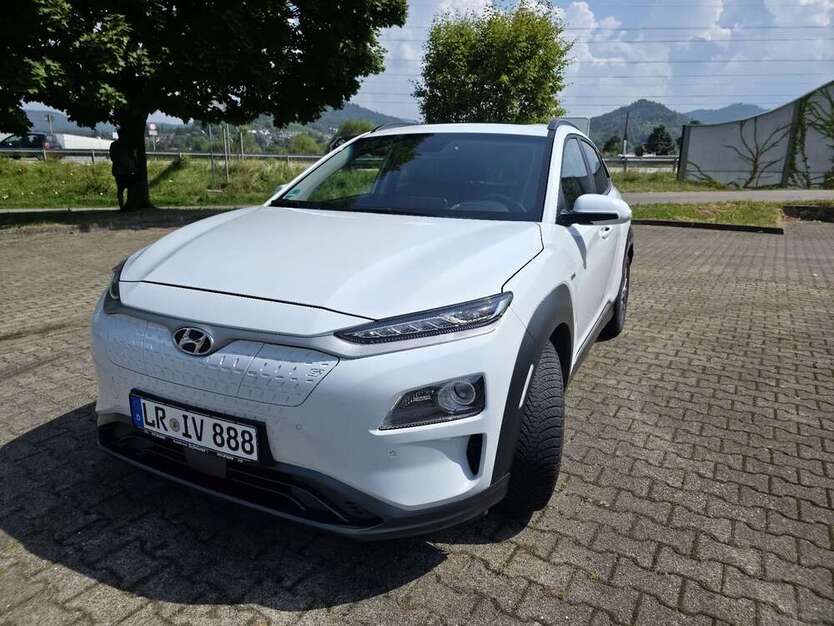 Hyundai KONA 90.000 km 15.500 € Berghaupten 77791