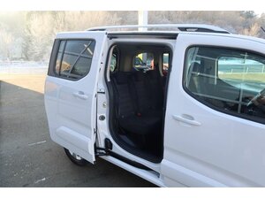 Opel Combo Life E Ultimate 37.750 km 23.990 &euro; Bad Endbach 35080