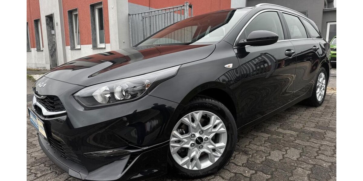 Kia ceed Sportswagon 8.900 km 22.950 &euro; Bedburg 50181