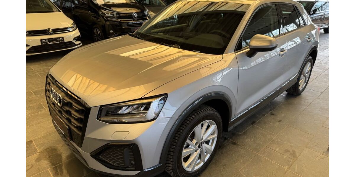 Audi Q2 6.500 km 29.500 &euro; Versmold 33775