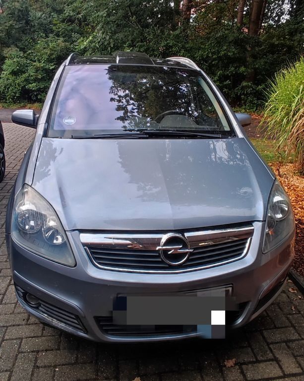 Opel Zafira 204.000 km 900 € Lingen 49808