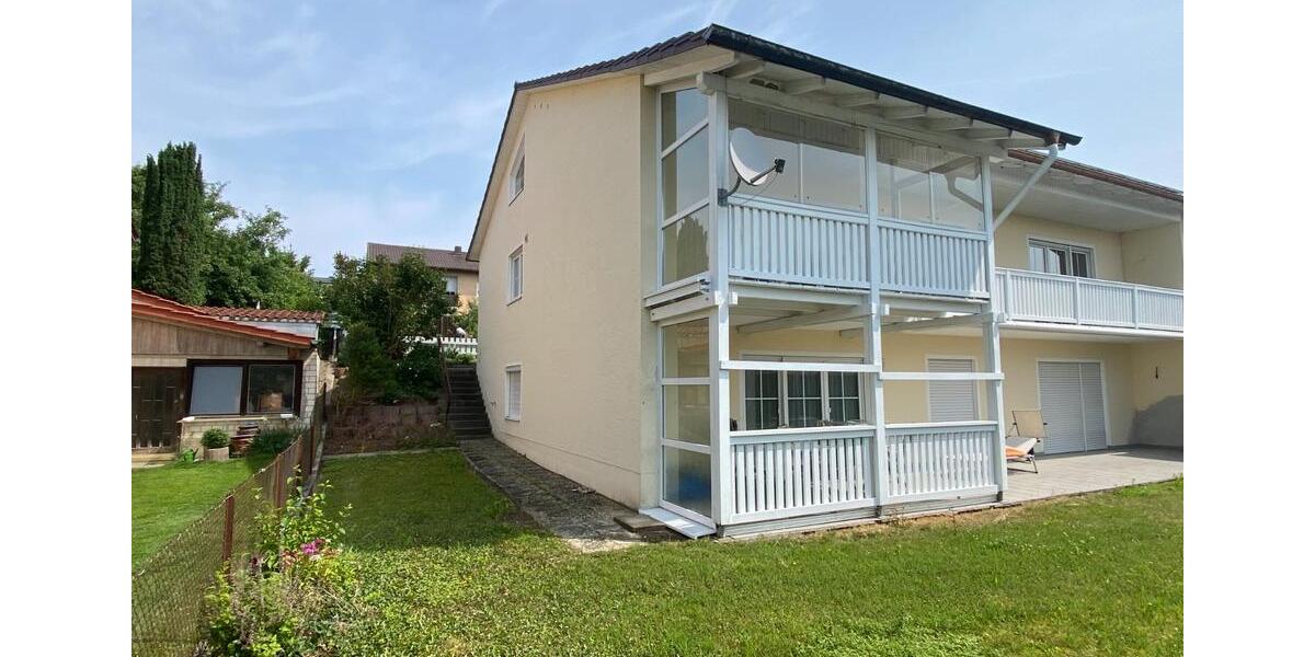 Haus mit zwei sonnigen Wohneinheiten und Garten zimmer