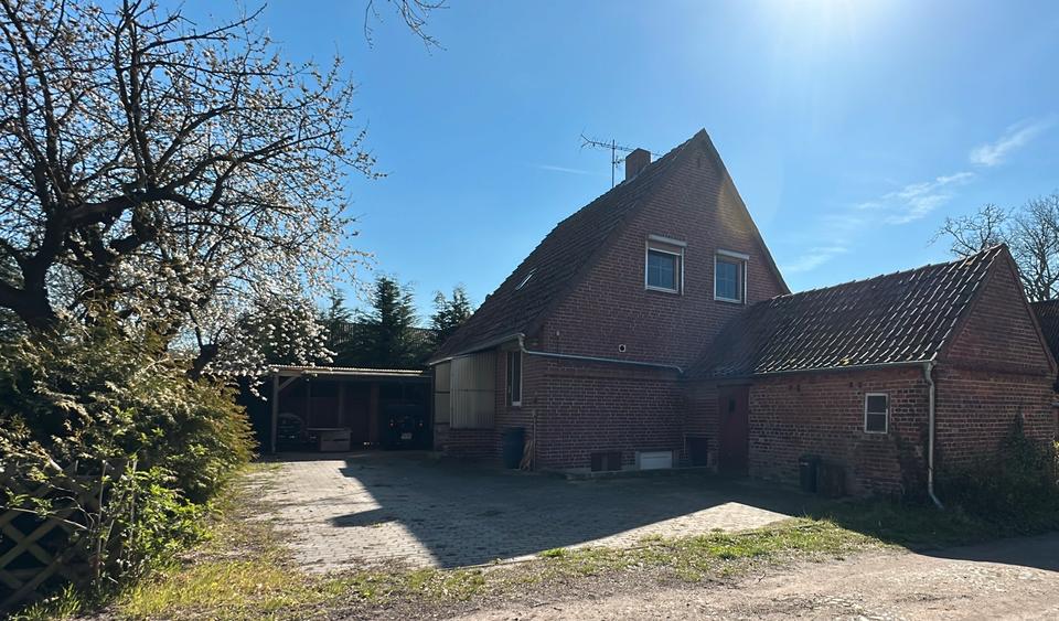 Etagenwohnung Schnega - 6 Zimmer, 100 m&sup2;, 750&euro; | Angebot:26409063