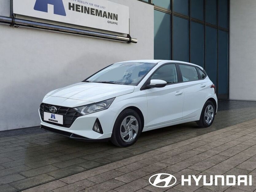 i20