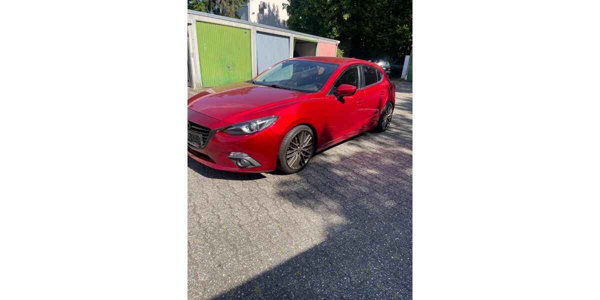 Mazda 3 134.000 km 10.500 &euro; Schwalbach 65824