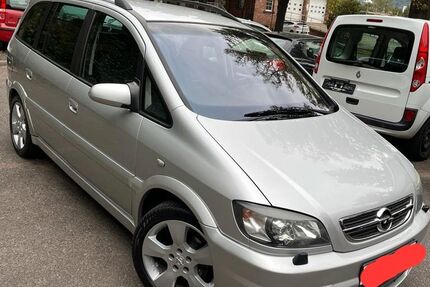 Opel Zafira 175.221 km 3.850 &euro; Mittenaar 35756