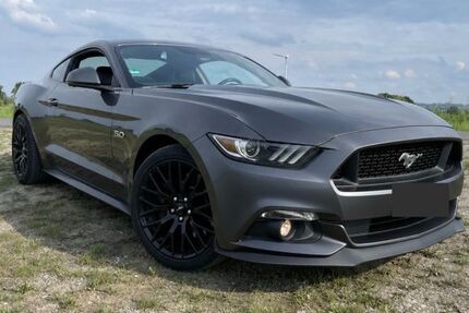 Ford Mustang 161.000 km 25.300 &euro; Werl 59457