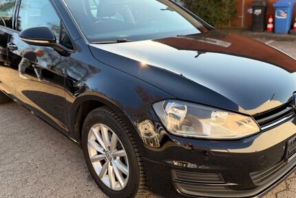 VW Golf 174.000 km 9.850 &euro; Kiel 24146