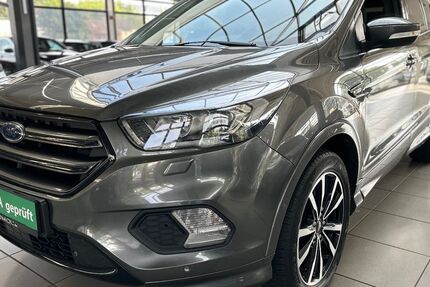Ford Kuga 169.897 km 10.690 &euro; Bottrop 46236