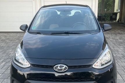 Hyundai i10 99.045 km 3.400 &euro; Steinbach - Windheim 96361