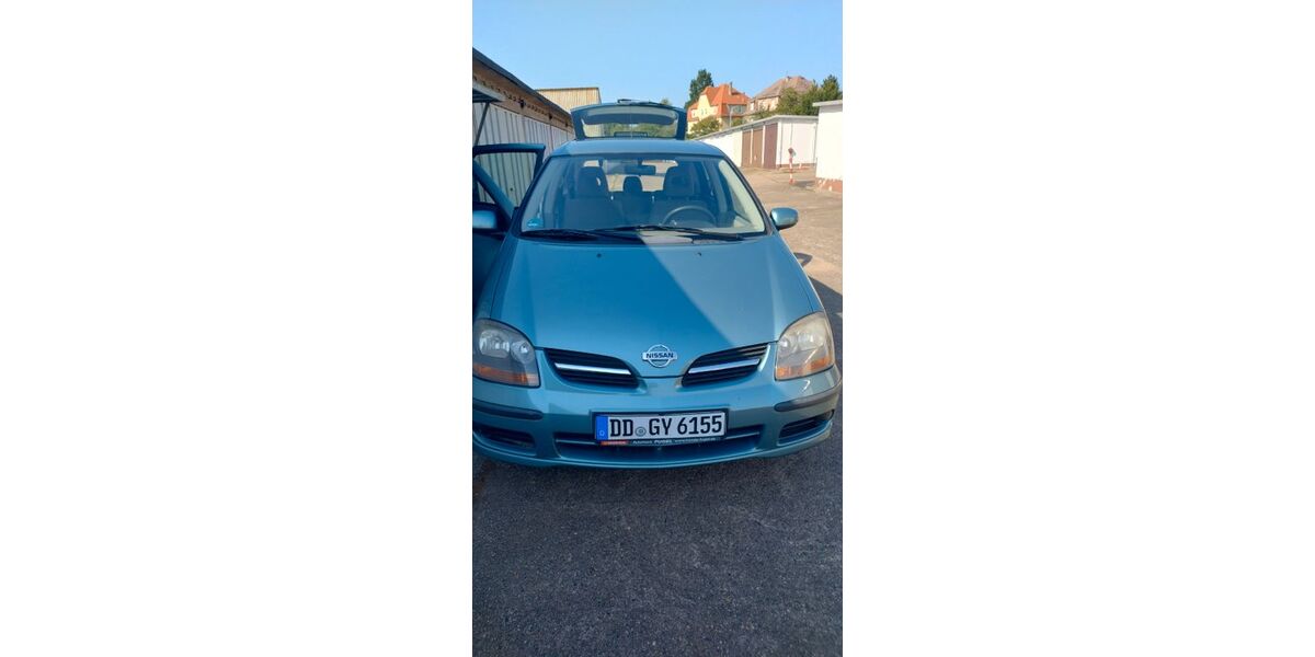 Nissan Almera Tino 118.500 km 1.350 &euro; Coswig 01640