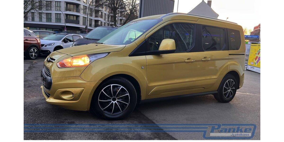 Ford Tourneo Connect Titanium*R-Cam*2-Schiebe*Pano* 169.849 km 9.990 &euro; Berlin 13187