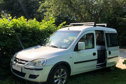 Opel Combo 67.000 km 3.990 &euro; Bonn 53121