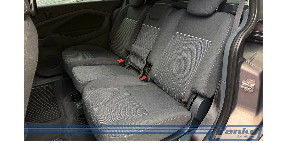 Ford Grand C-Max Champions Edition*SHZ*PDCv+h* 176.659 km 4.100 &euro; Berlin 13187