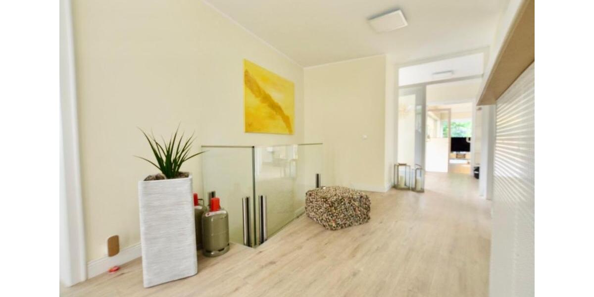 Einfamilienhaus Willich - 5 Zimmer, 150 m&sup2;, 3.350&euro; | Angebot:23227817