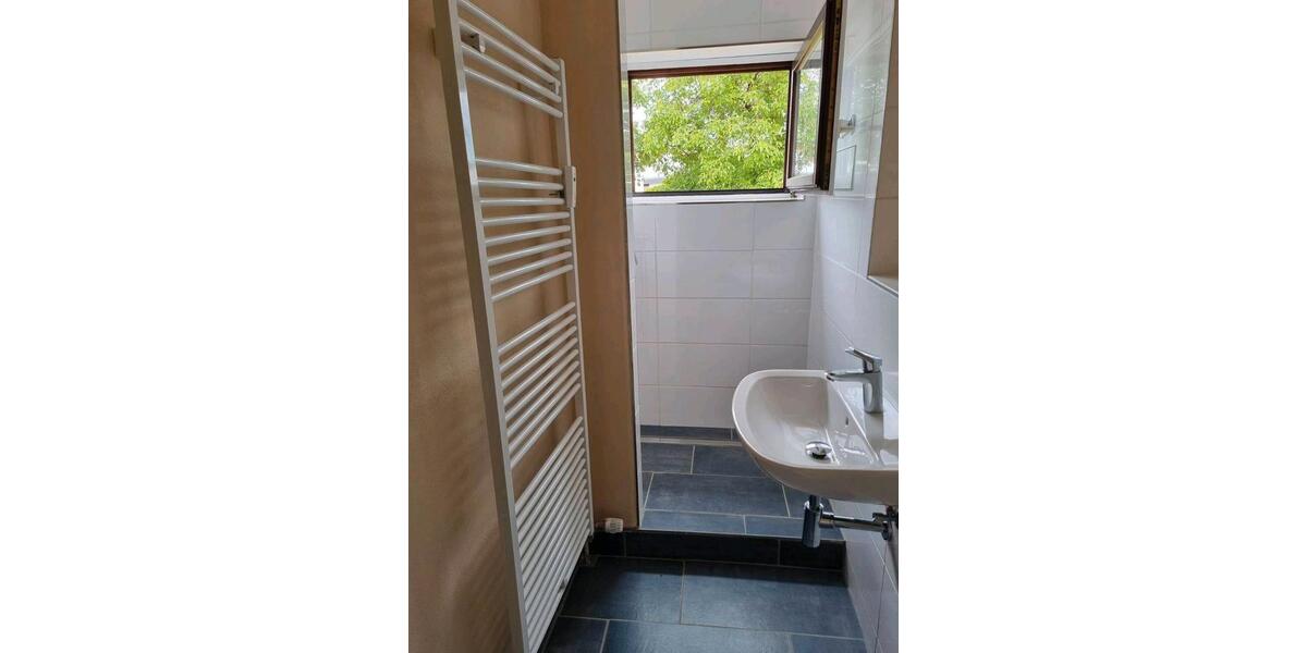 Erdgeschoßwohnung Rielasingen-Worblingen Worblingen - 1 Zimmer, 31 m&sup2;, 150.000&euro; | Angebot:27085524