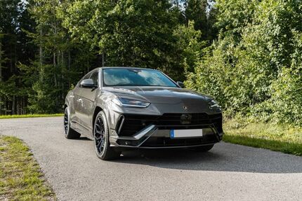 Lamborghini Urus 4.499 km 309.490 &euro; Wiesbaden 65187