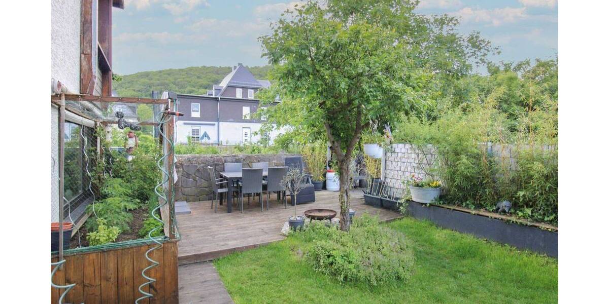 Einfamilienhaus Herborn - 6 Zimmer, 165 m&sup2;, 329.000&euro; | Angebot:26862823