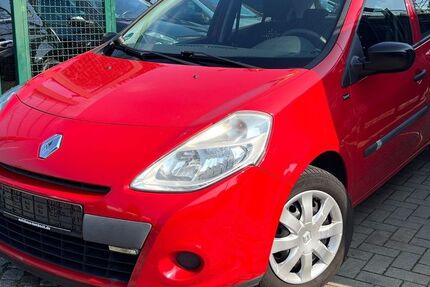 Renault Clio 108.000 km 3.290 &euro; Berlin Weißensee-Pankow 13086