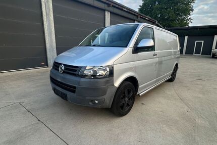 VW T5 Transporter